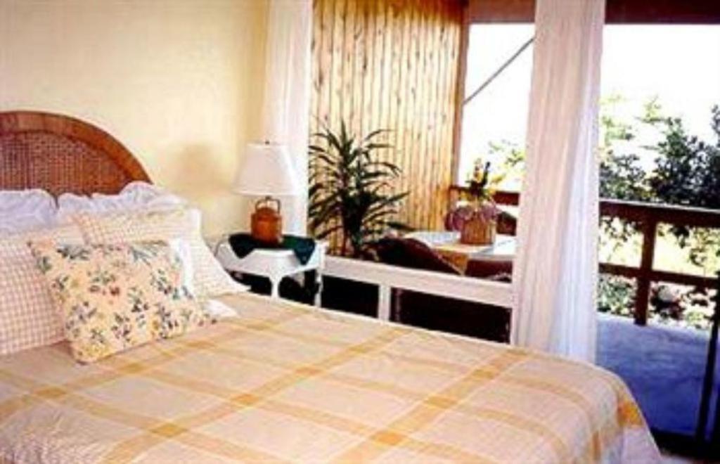 Hale-Hoola B & B Кэптайн Кук Экстерьер фото